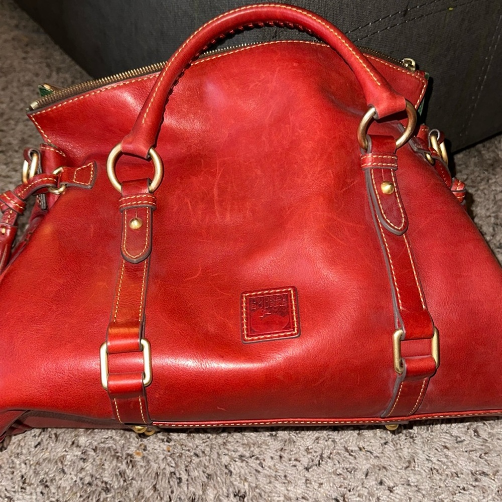 Dooney and Bourke Vintage Genuine Leather Handbag